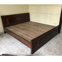Giường gỗ gội kt 180x200cm thanh lý