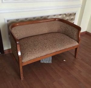 sofa gỗ đệm nỉ